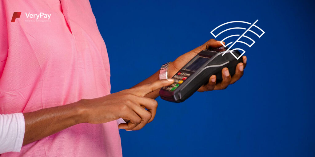 Person operating a POS machine with no network